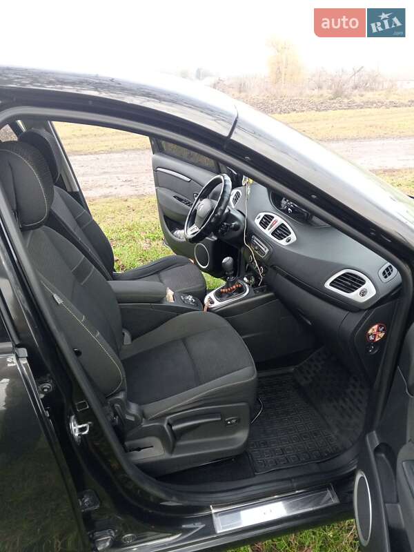 Минивэн Renault Scenic 2010 в Красилове фото 12 Минивэн Renault Scenic 2010 в Красилове