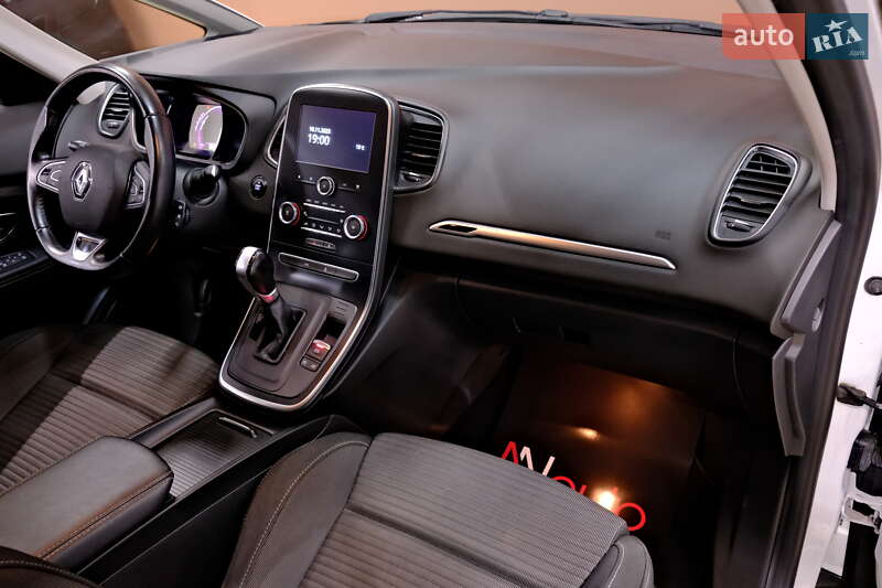 Мінівен Renault Scenic 2017 в Одесі