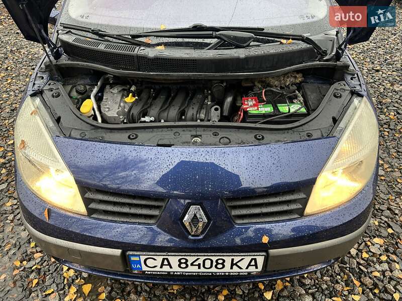 Мінівен Renault Scenic 2004 в Смілі