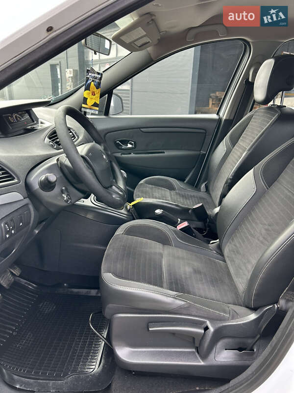 Мінівен Renault Scenic 2013 в Полтаві фото 83 Мінівен Renault Scenic 2013 в Полтаві