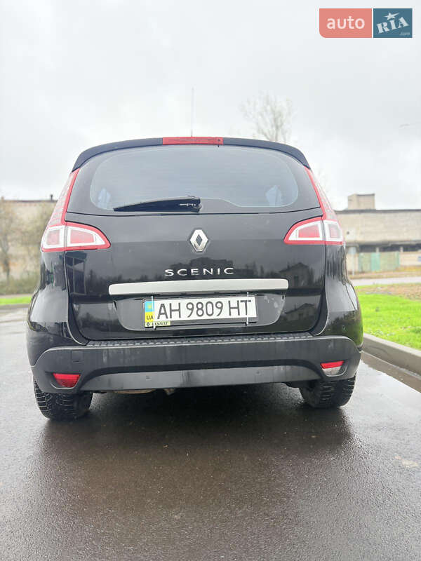 Мінівен Renault Scenic 2011 в Шостці