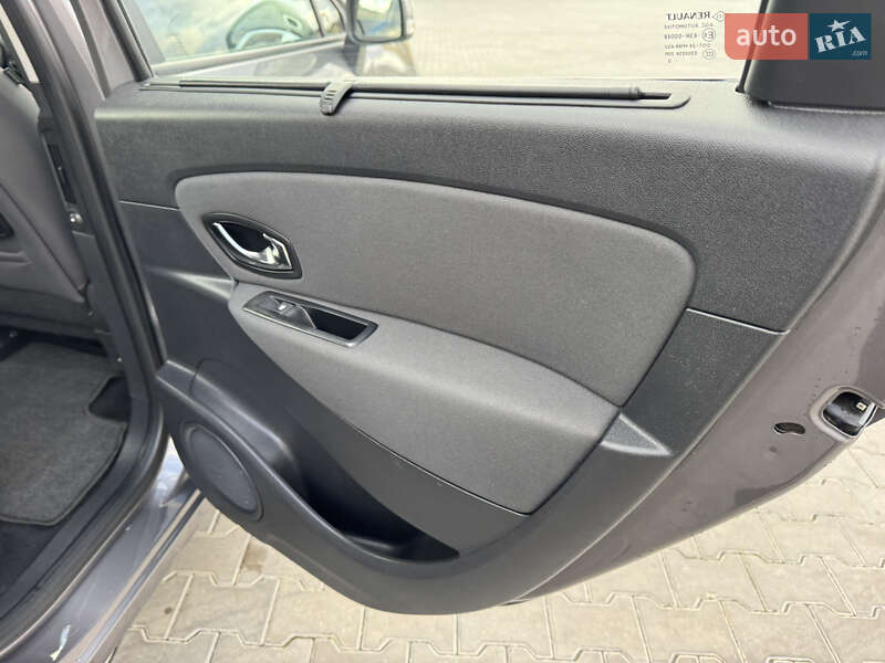 Мінівен Renault Scenic 2013 в Луцьку