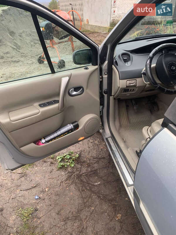 Минивэн Renault Scenic 2003 в Кропивницком фото 5 Минивэн Renault Scenic 2003 в Кропивницком