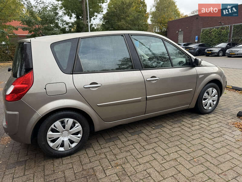 Мінівен Renault Scenic 2008 в Луцьку