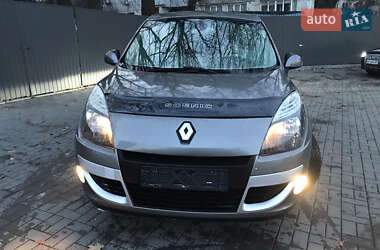 Мінівен Renault Scenic 2010 в Хмельницькому
