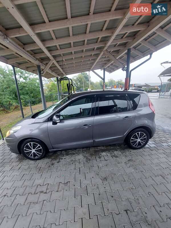 Renault Scenic 2010