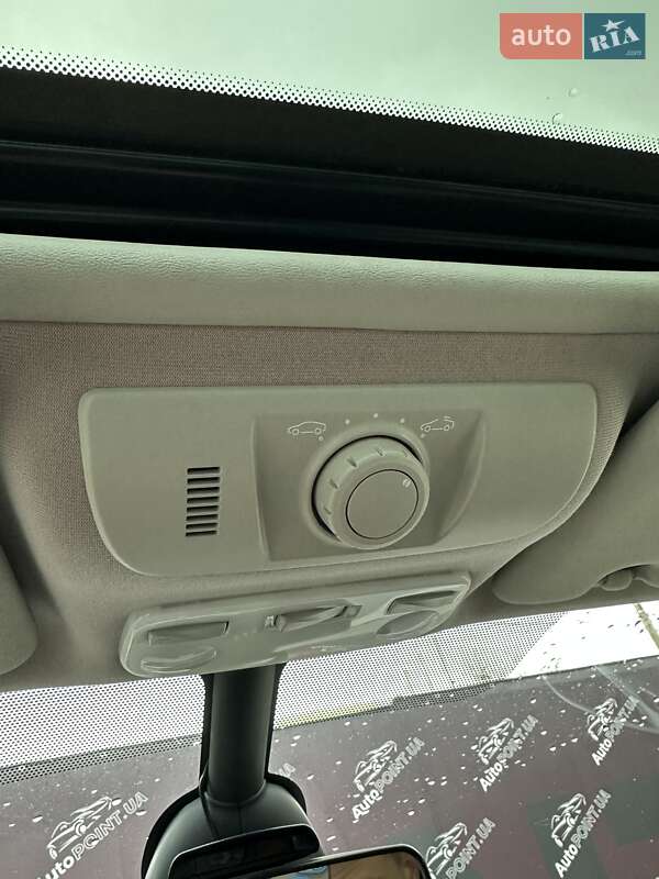 Минивэн Renault Scenic 2013 в Сумах