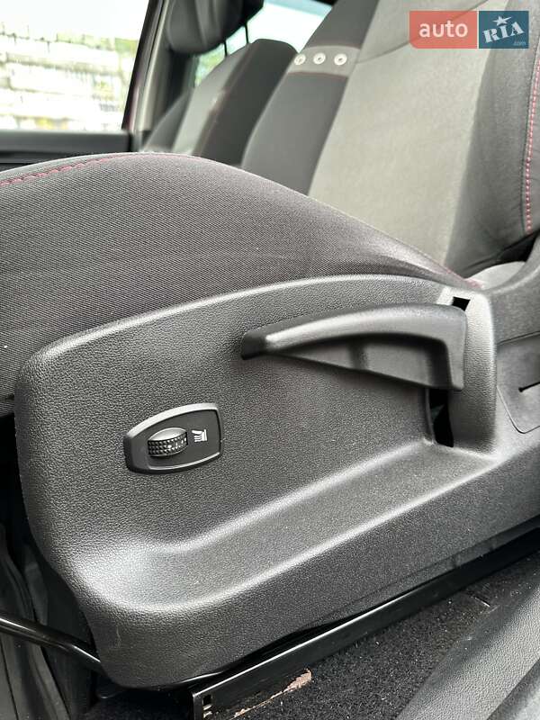 Минивэн Renault Scenic 2013 в Сумах