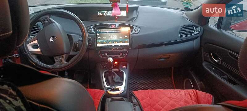 Минивэн Renault Scenic 2011 в Ровно фото 5 Минивэн Renault Scenic 2011 в Ровно