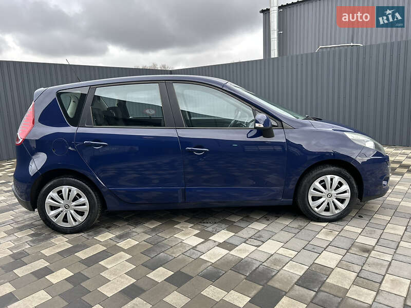 Мінівен Renault Scenic 2012 в Полтаві