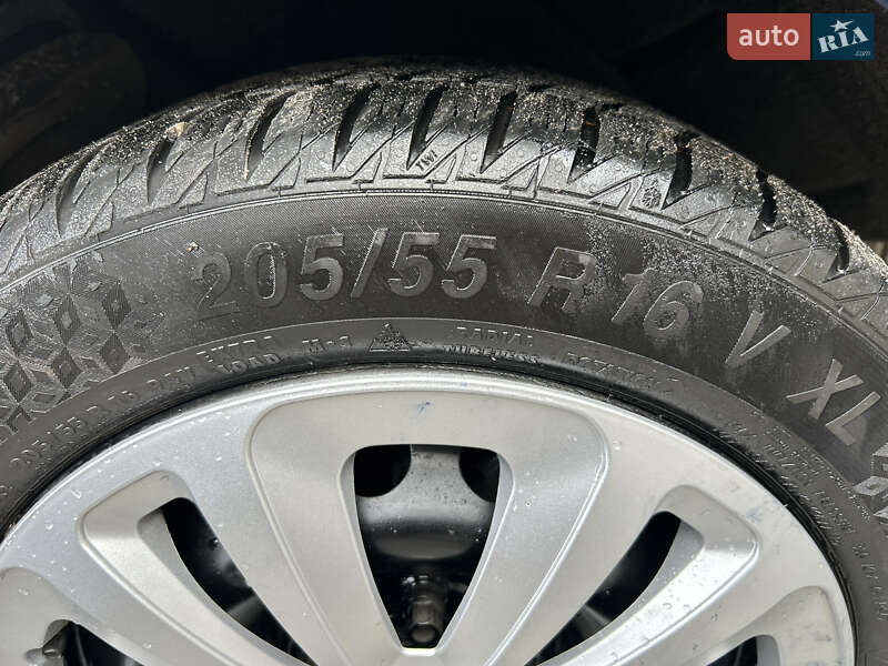 Мінівен Renault Scenic 2012 в Полтаві