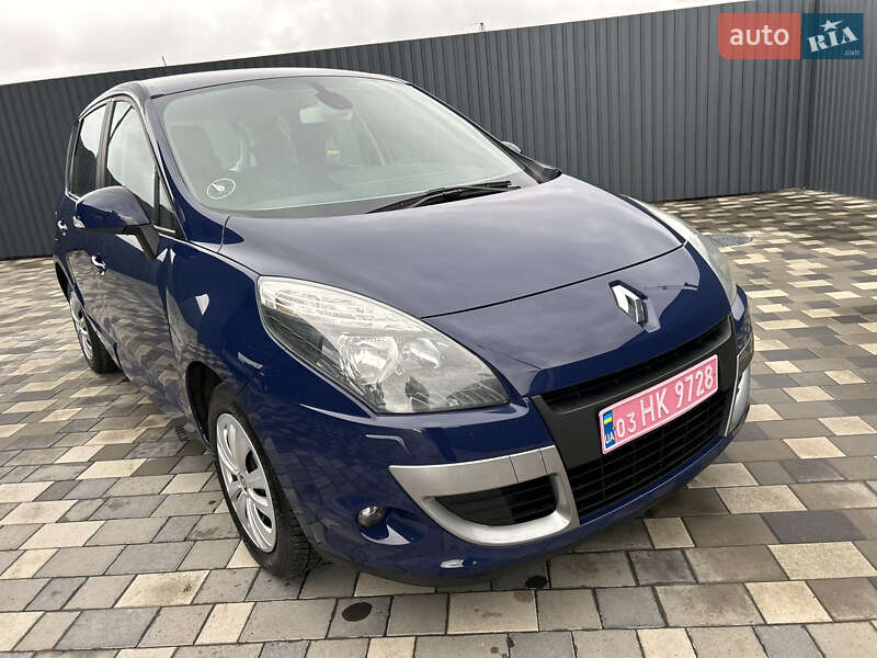 Мінівен Renault Scenic 2012 в Полтаві