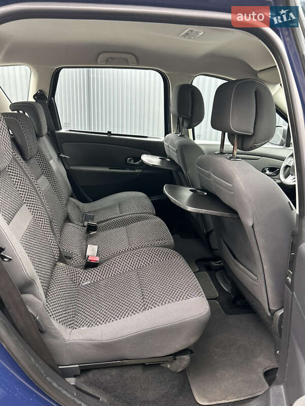 Мінівен Renault Scenic 2012 в Полтаві