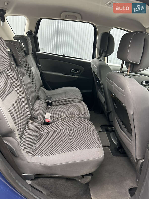 Мінівен Renault Scenic 2012 в Полтаві