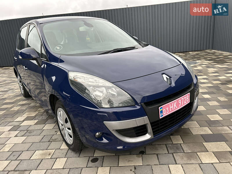 Мінівен Renault Scenic 2012 в Полтаві