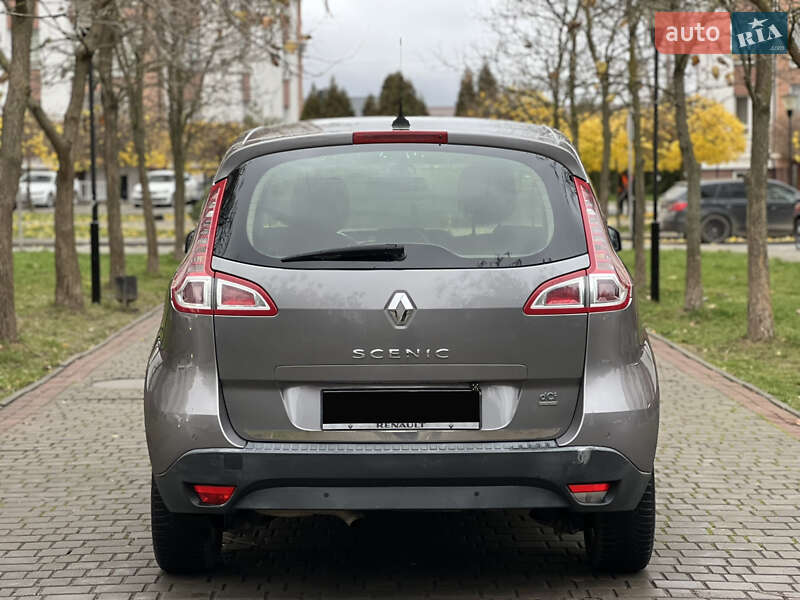 Мінівен Renault Scenic 2010 в Івано-Франківську
