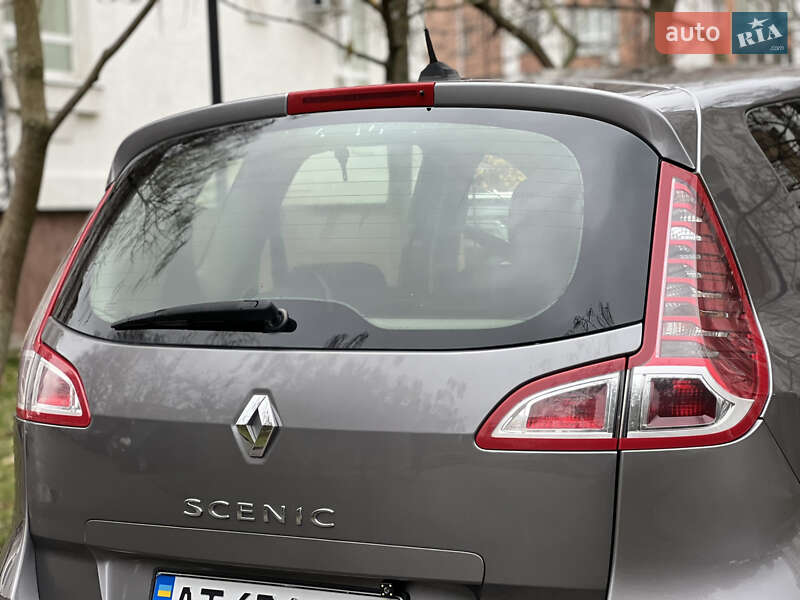 Мінівен Renault Scenic 2010 в Івано-Франківську