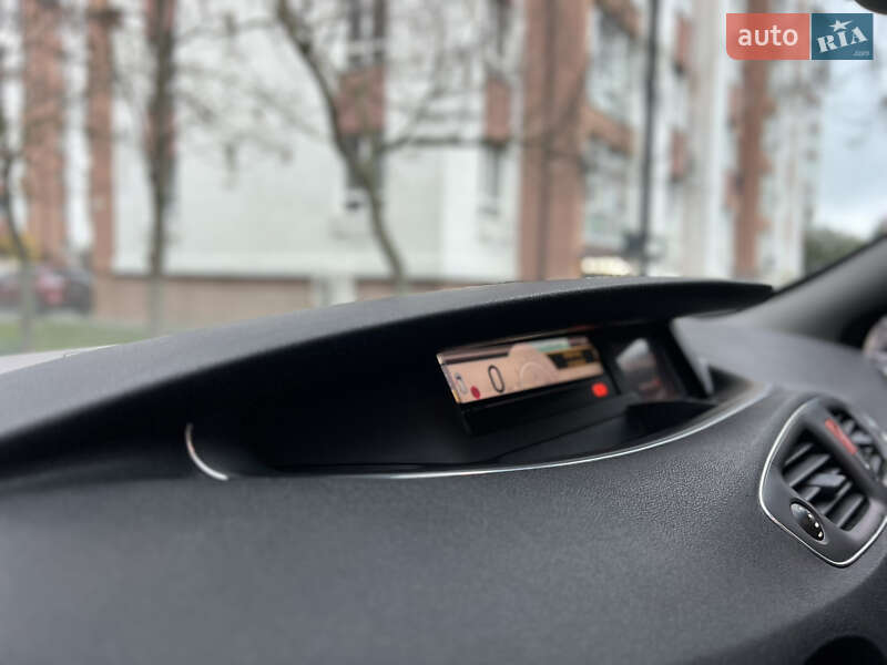 Мінівен Renault Scenic 2010 в Івано-Франківську