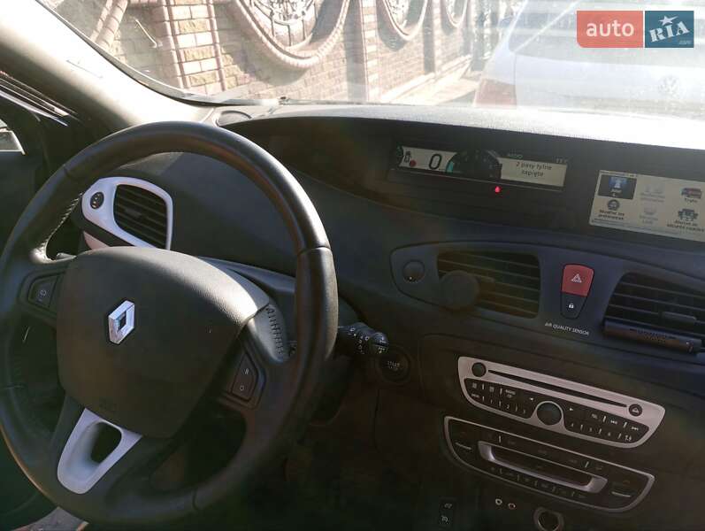 Мінівен Renault Scenic 2011 в Дубні фото 2 Мінівен Renault Scenic 2011 в Дубні