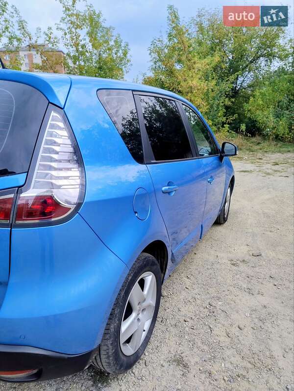 Минивэн Renault Scenic 2013 в Ивано-Франковске фото 3 Минивэн Renault Scenic 2013 в Ивано-Франковске
