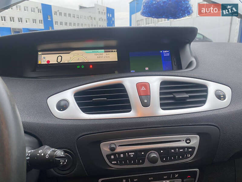 Мінівен Renault Scenic 2010 в Гостомелі