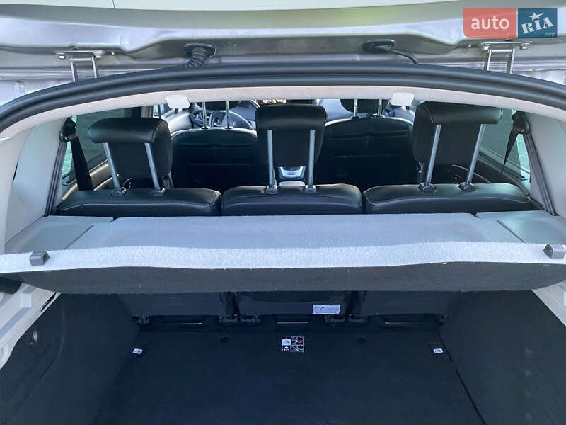 Мінівен Renault Scenic 2013 в Дубні