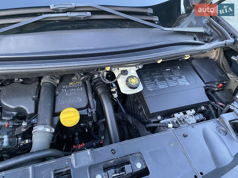 Мінівен Renault Scenic 2013 в Дубні