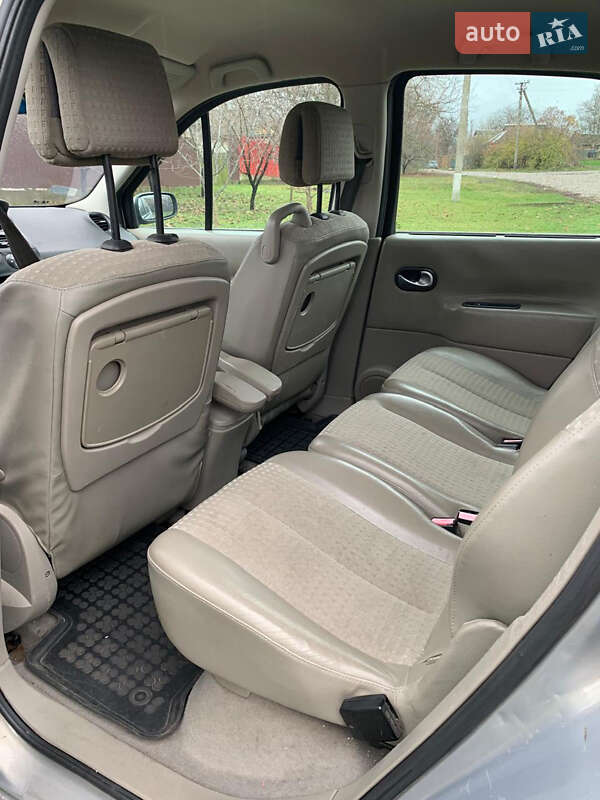 Минивэн Renault Scenic 2003 в Кропивницком фото 2 Минивэн Renault Scenic 2003 в Кропивницком