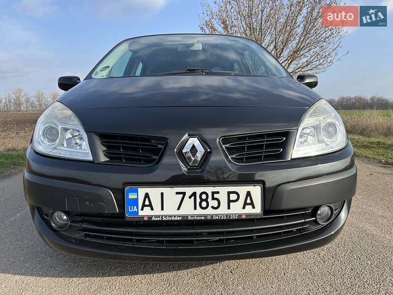 Мінівен Renault Scenic 2007 в Кагарлику