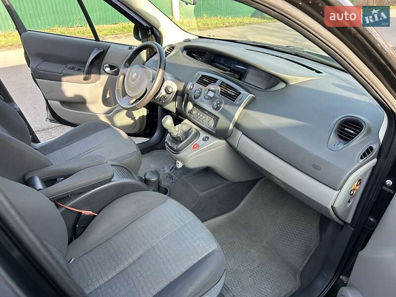 Мінівен Renault Scenic 2007 в Кагарлику