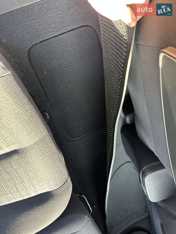 Мінівен Renault Scenic 2007 в Кагарлику