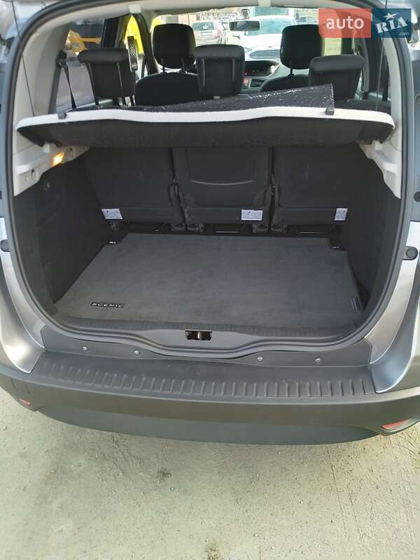Минивэн Renault Scenic 2011 в Софиевской Борщаговке фото 12 Минивэн Renault Scenic 2011 в Софиевской Борщаговке