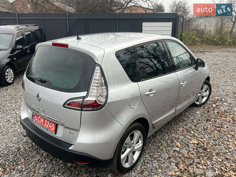Минивэн Renault Scenic 2012 в Виннице