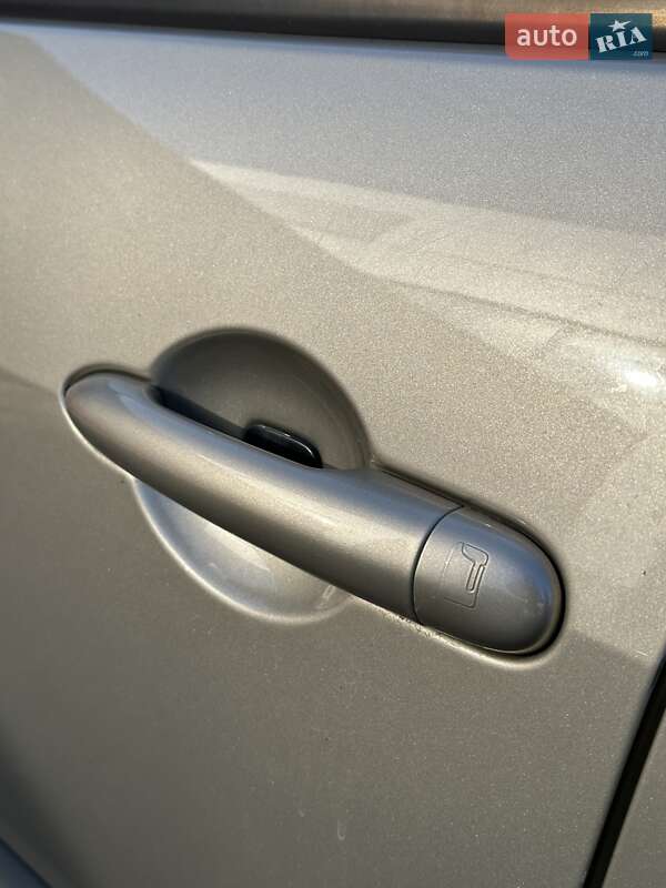 Минивэн Renault Scenic 2006 в Сумах