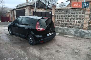 Минивэн Renault Scenic 2010 в Кропивницком