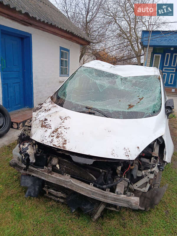 Минивэн Renault Scenic 2011 в Варве