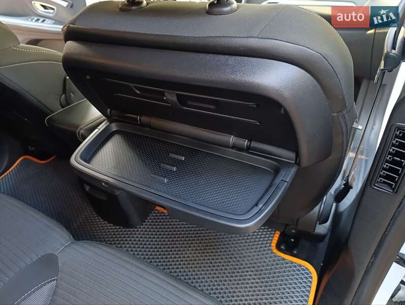 Минивэн Renault Scenic 2017 в Житомире