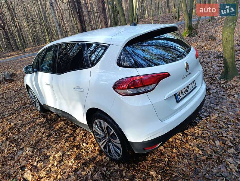 Минивэн Renault Scenic 2017 в Житомире