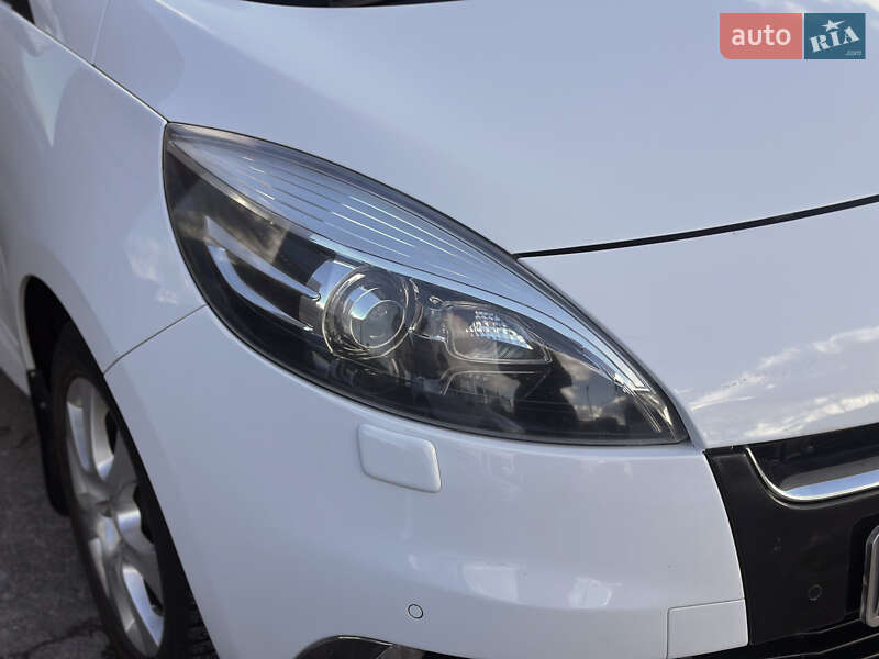 Мінівен Renault Scenic 2012 в Шептицькому