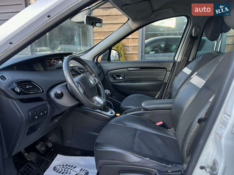 Мінівен Renault Scenic 2012 в Шептицькому