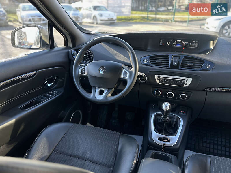 Мінівен Renault Scenic 2012 в Шептицькому
