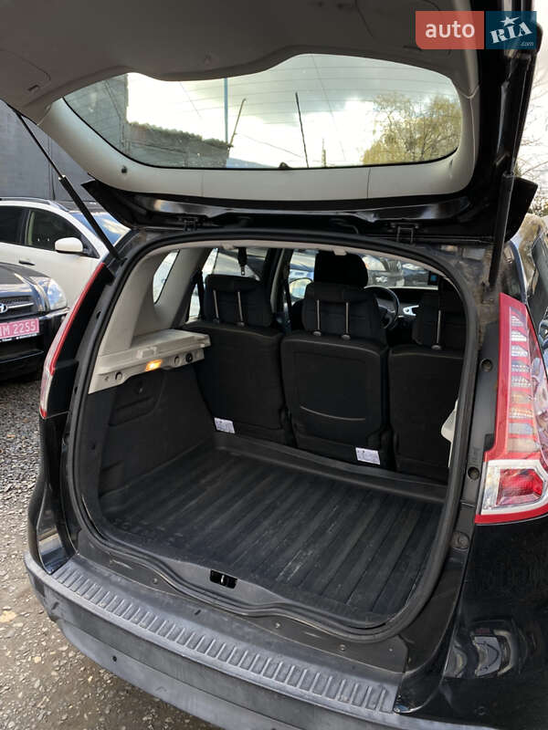 Мінівен Renault Scenic 2010 в Луцьку