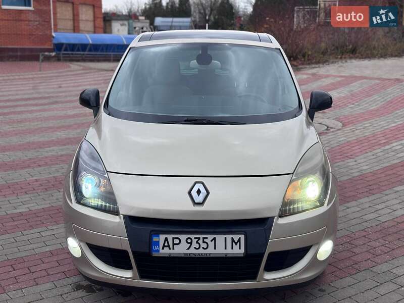 Минивэн Renault Scenic 2011 в Запорожье фото 2 Минивэн Renault Scenic 2011 в Запорожье