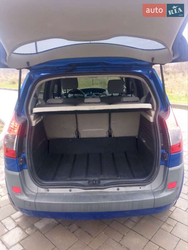 Мінівен Renault Scenic 2006 в Рівному