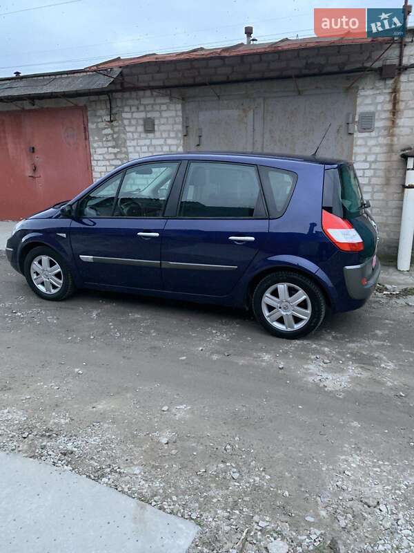 Минивэн Renault Scenic 2005 в Запорожье
