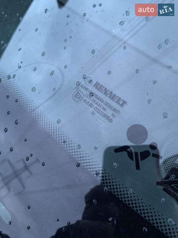 Минивэн Renault Scenic 2005 в Запорожье