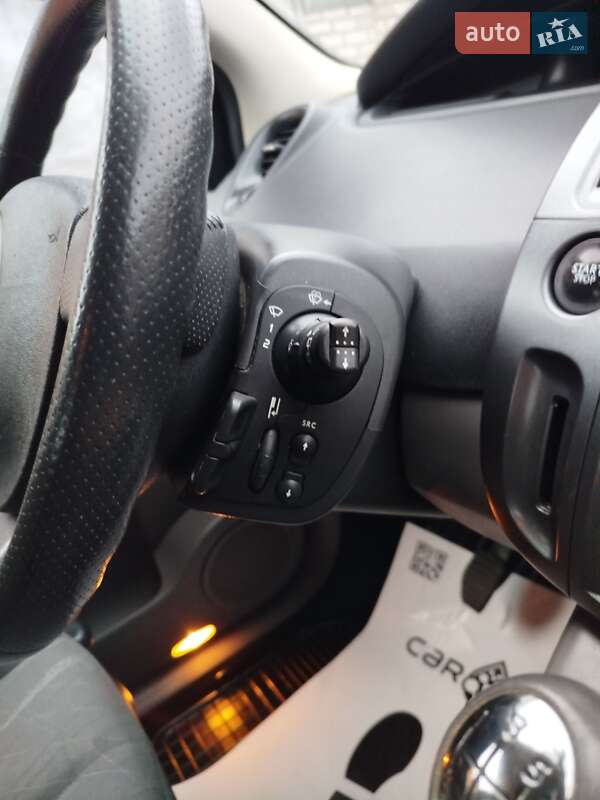 Минивэн Renault Scenic 2005 в Запорожье