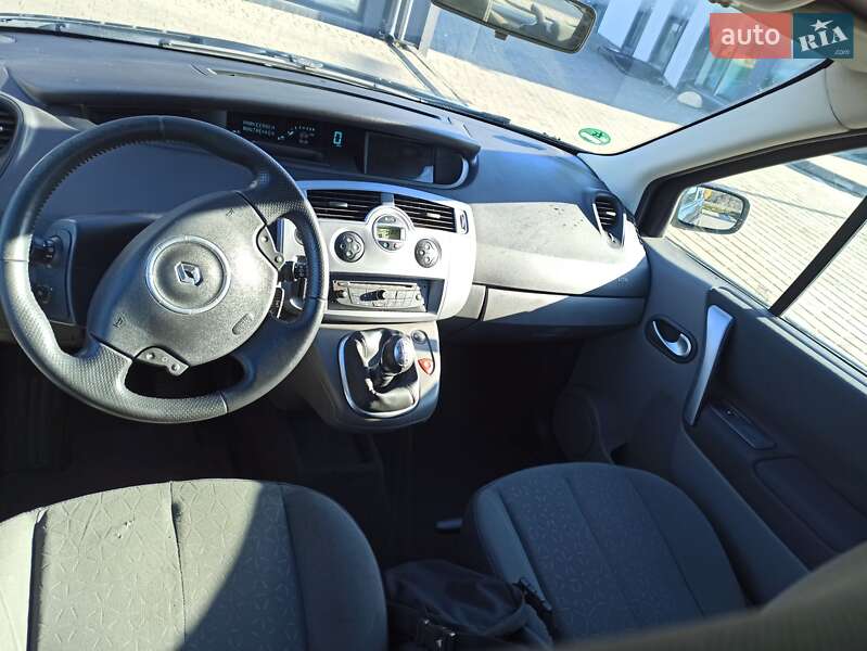 Мінівен Renault Scenic 2008 в Луцьку