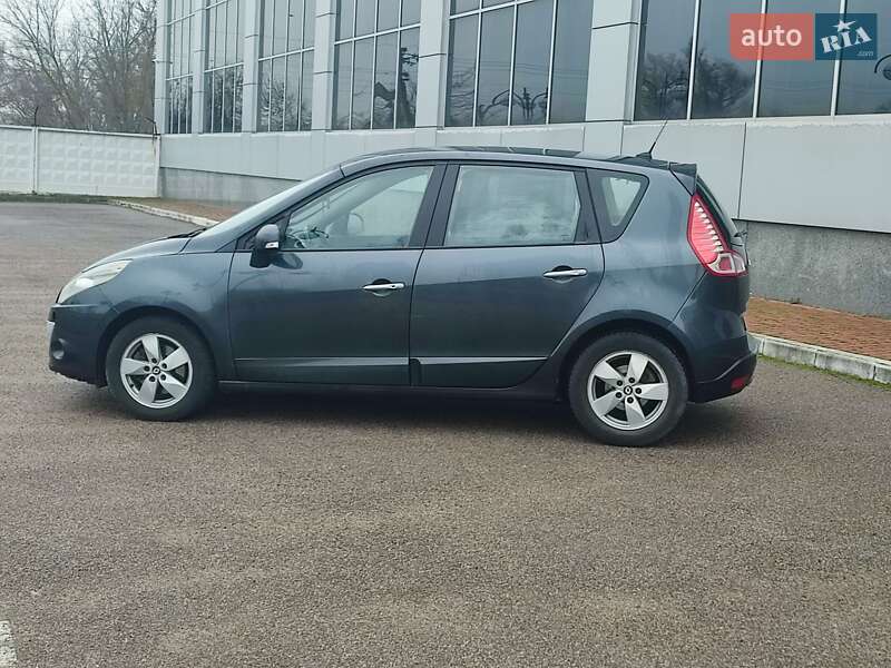 Мінівен Renault Scenic 2009 в Білій Церкві фото 2 Мінівен Renault Scenic 2009 в Білій Церкві