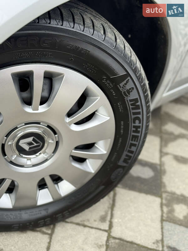 Минивэн Renault Scenic 2005 в Дрогобыче фото 8 Минивэн Renault Scenic 2005 в Дрогобыче